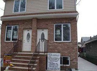 262 Oldfield St, Staten Island, NY 10306