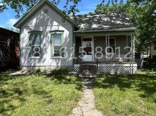 627 N King St, Ottawa, KS 66067