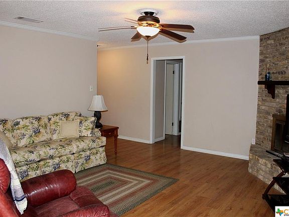 5th image of 212 Ash Dr