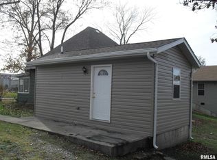 308 E Hester St, Carbondale, IL 62901