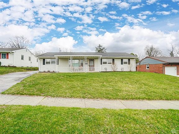 3rd image of 2902 Vale Dr