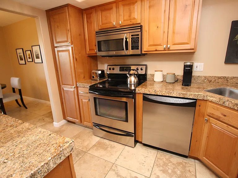 6651 N Campbell Ave #150 — Photo 6
