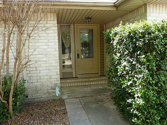 2nd image of 24123 Bassett Hall Ln