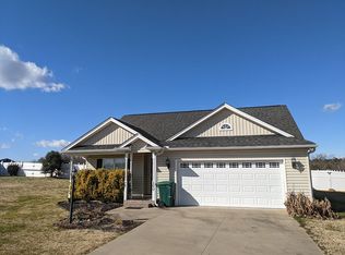 160 Oak Brook Ln, Gaffney, SC 29341