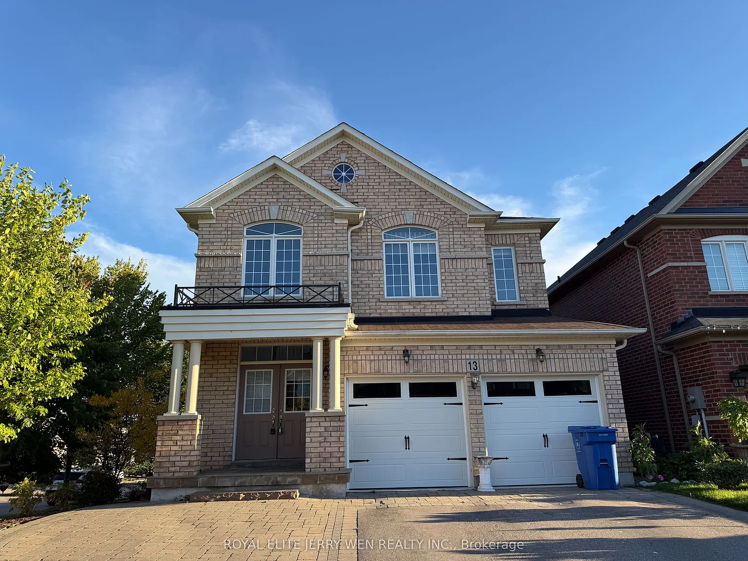 4 bed, $3,100 — Photo 1