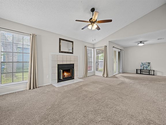5th image of 11602 Prairie Hen Ln