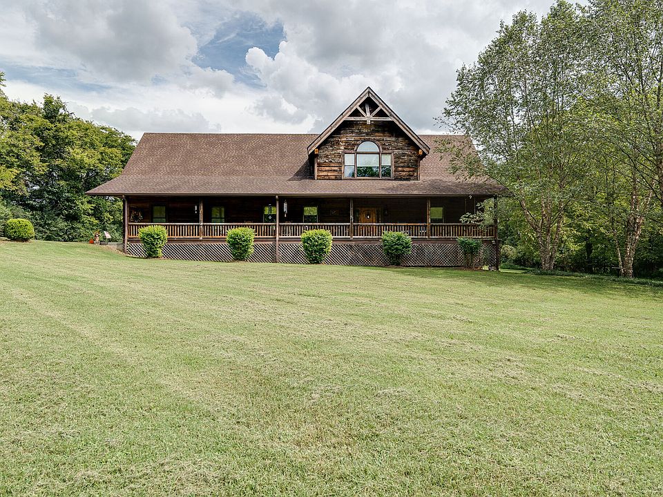 1st image of 353C Cummings Ln