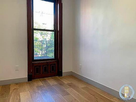 5th image of 1185 Dean St #2RR
