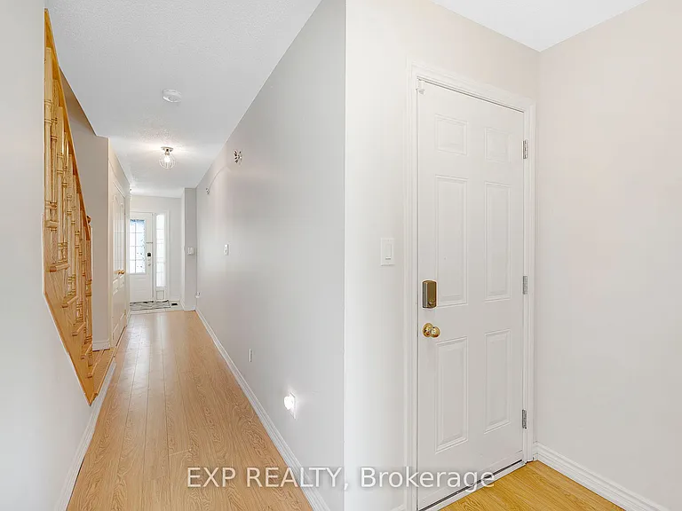 38 Miami Grv — Photo 7