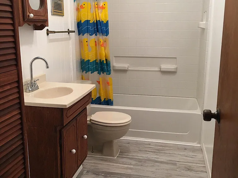 5606 Cain Dr — Photo 8