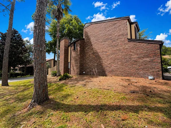 1 Hidden Cove Cir Unit 1, Valparaiso, FL 32580