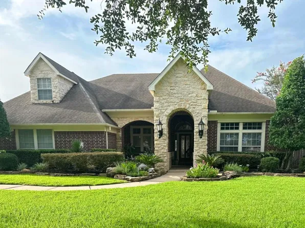17618 Lasting Rose Dr, Cypress, TX 77429