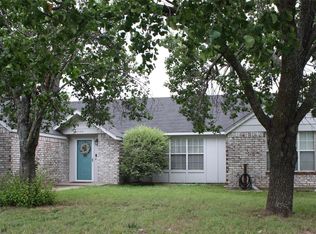 1102 Zahara St, Bowie, TX 76230