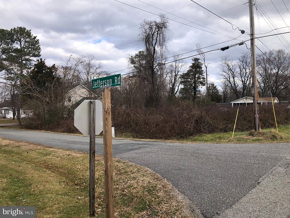 2nd image of LOT 553 Golden Beach Rd