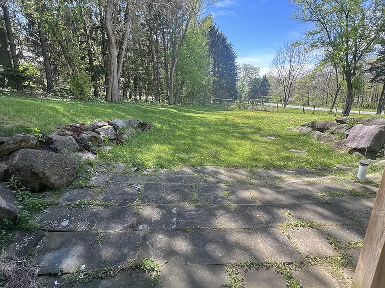 4649 Toepfer Rd — Photo 38