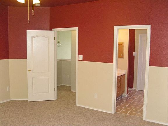 2nd image of 300 Masonwood Dr
