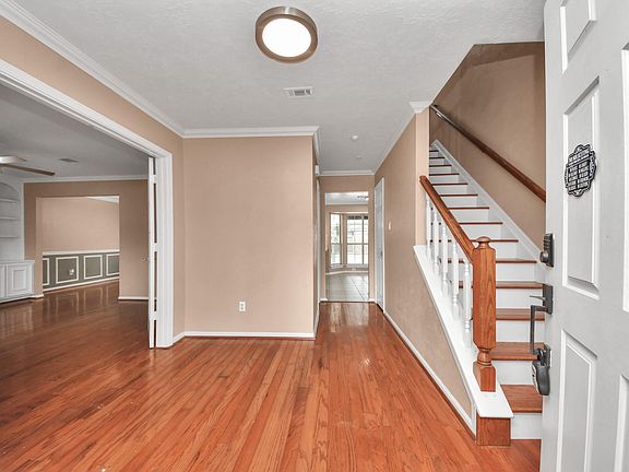 5th image of 7807 Leaf Point Ct