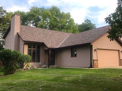 2805 Buck Rd, Waterford, WI, 53185