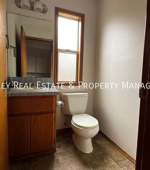 10271 SW Evergreen Ct — Photo 16