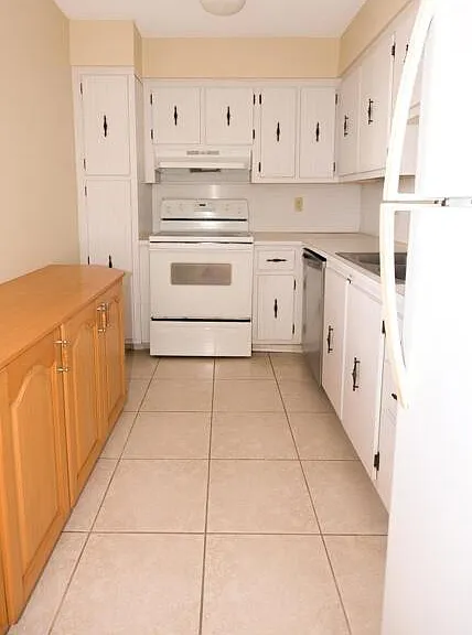 3575 S Ocean Blvd #408 — Photo 5