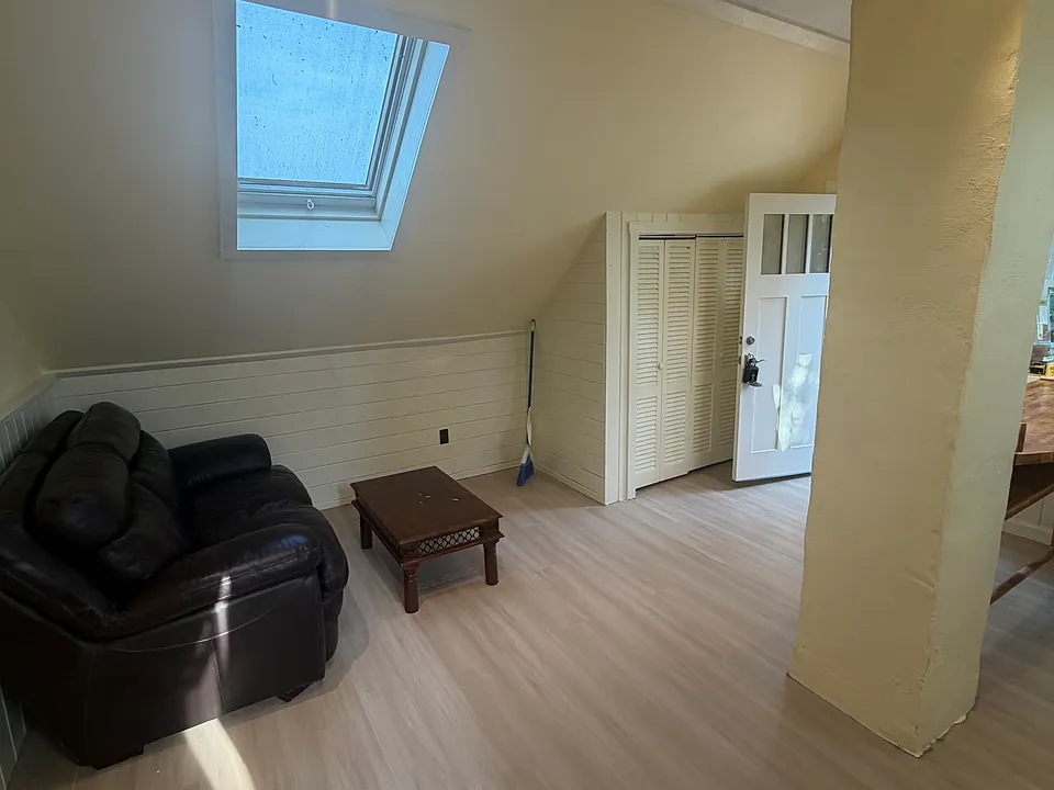 1 Thingvalla Ave #3