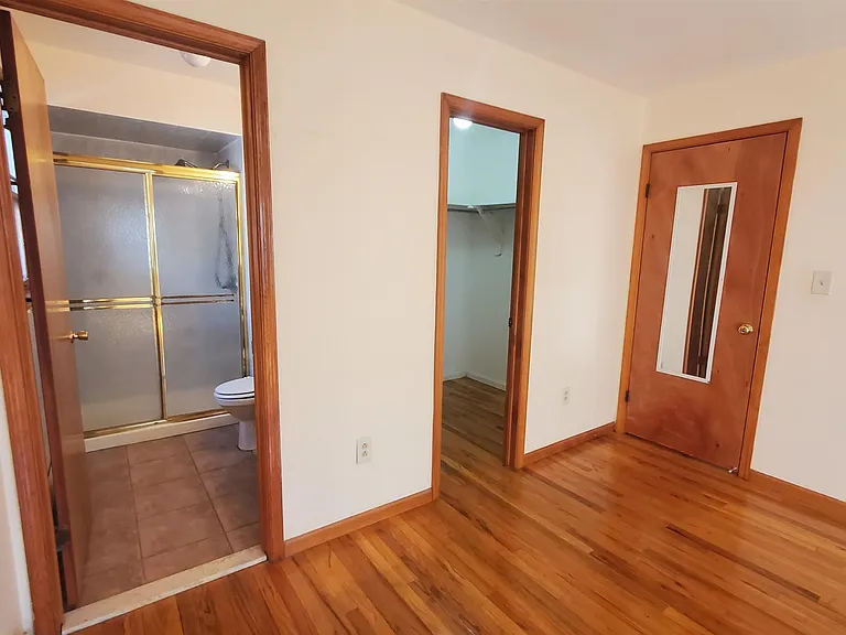 81 Prospect Ave — Photo 12