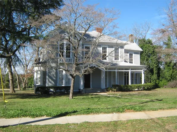 607 Oak Ave, Americus, GA 31709