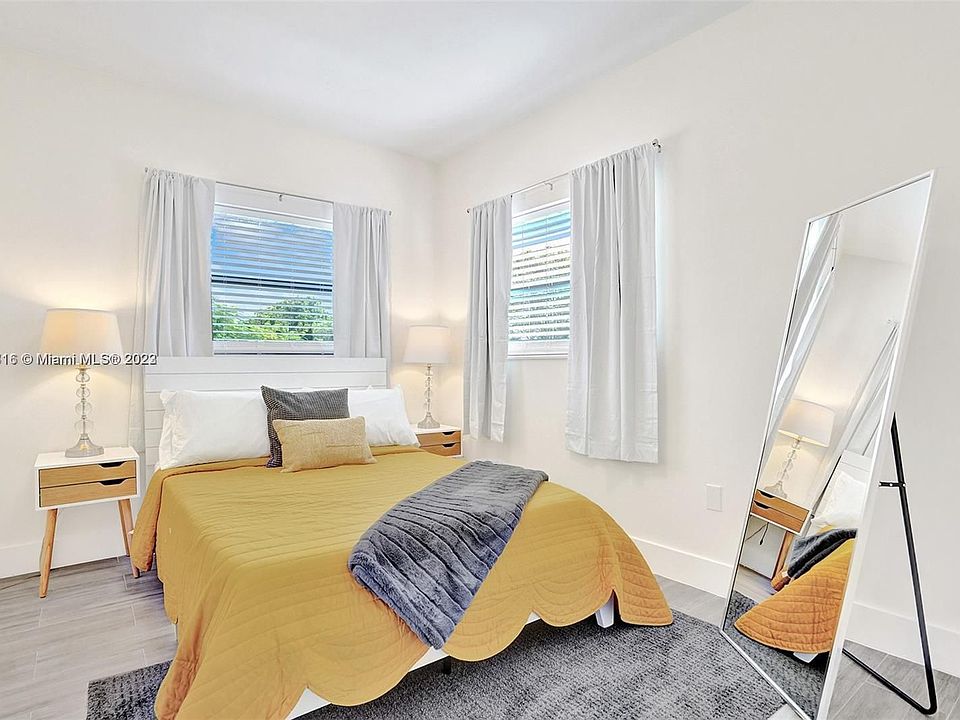 1st image of 918 NW 4th Ave #4