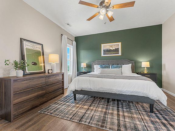 5th image of 53 Bunker Drive #1