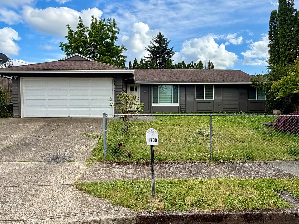 1780 NW 7th Pl