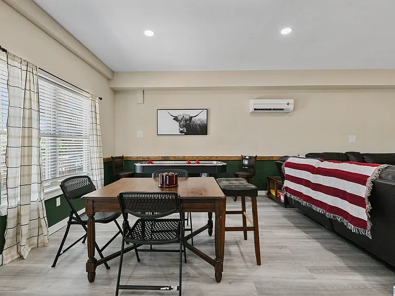 3508 Waters Rd — Photo 31
