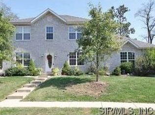 199 Valley View Dr, Edwardsville, IL 62025