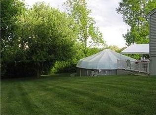 12 Olympic Ave, Rockland, ME 04841