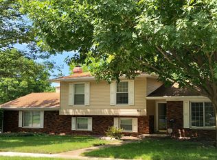 311 Yeoman Dr, Springfield, IL 62704