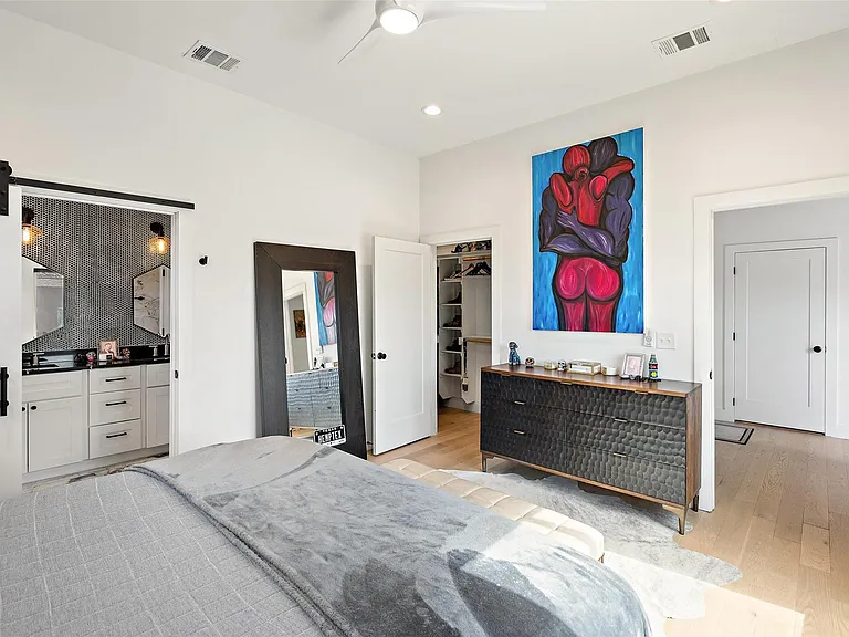 4800 Vinson Dr #A — Photo 26