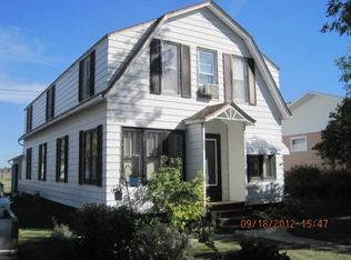 102 3rd St, Langdon, ND 58249