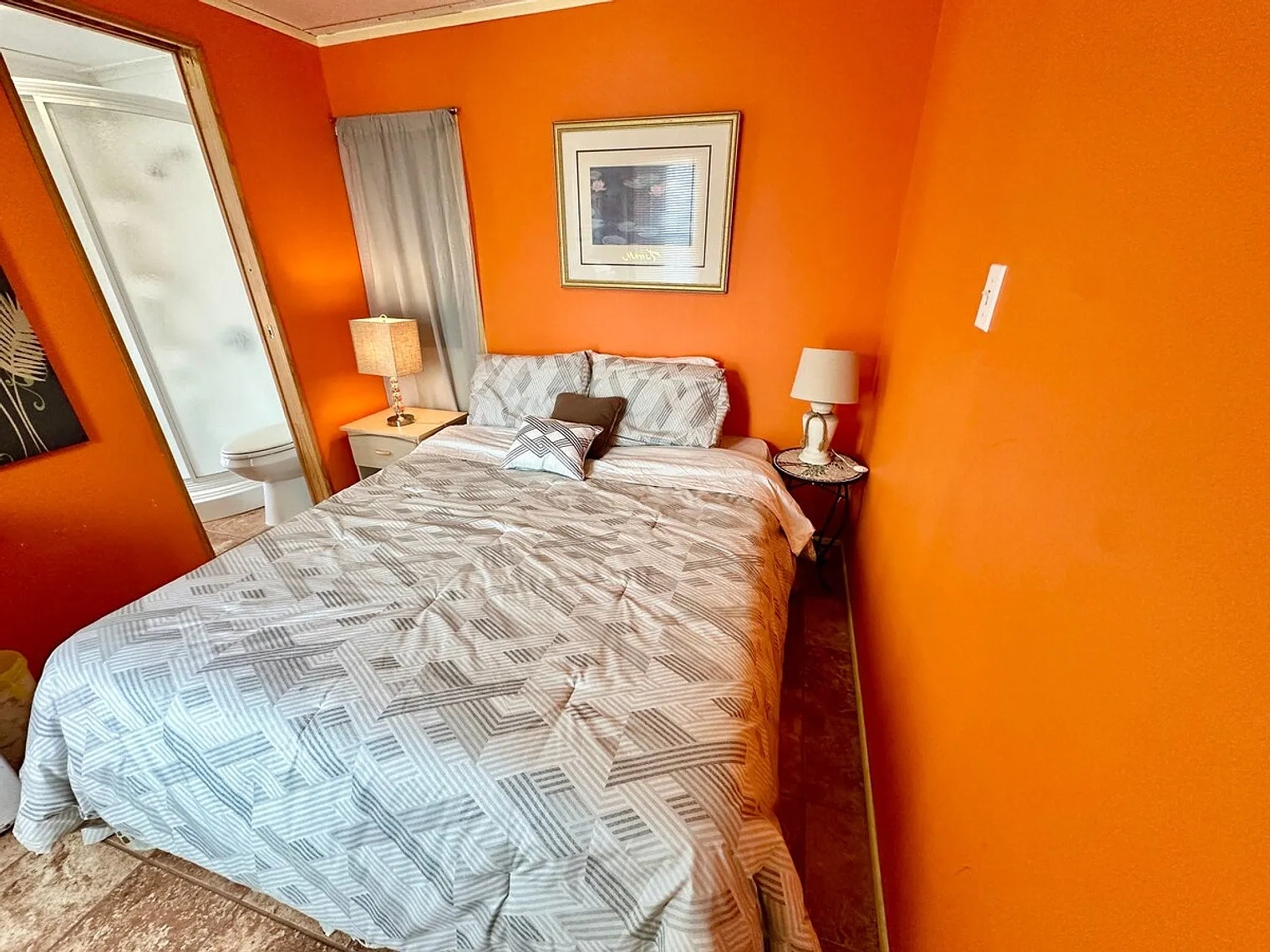2 bed, 2.0 bath, $4,168 — Photo 3