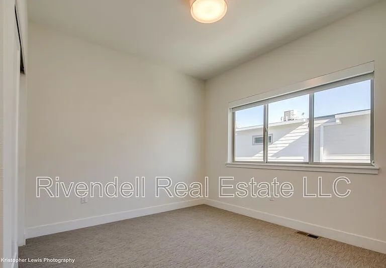 4061 W Conejos Pl — Photo 11