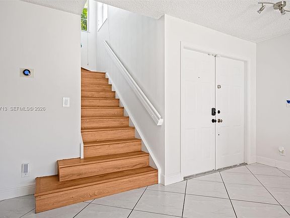3rd image of 17357 SW 20th Ct