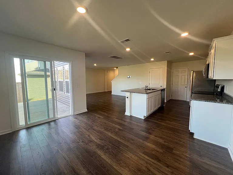 467 Cox Hollow Rd — Photo 6