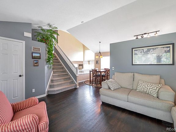 3rd image of 2820 Elaine Dr