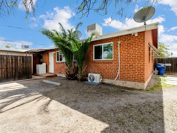 2nd image of 1345 E Grant Rd #1