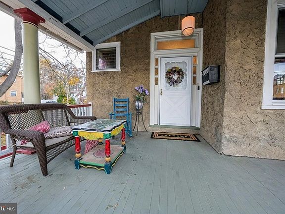 5th image of 507 Morton Ave