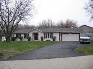 6707 Chillems Dr, Spring Grove, IL 60081