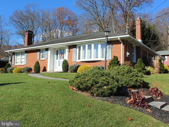 1545 E Grand Ave, Tower City, PA 17980