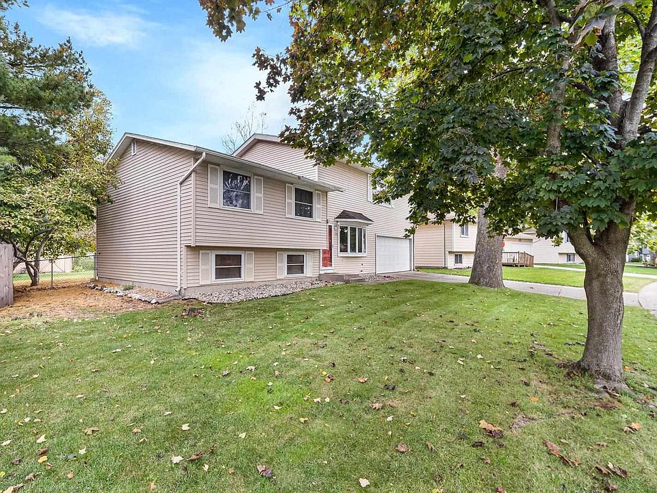 1st image of 2978 Princeton Dr