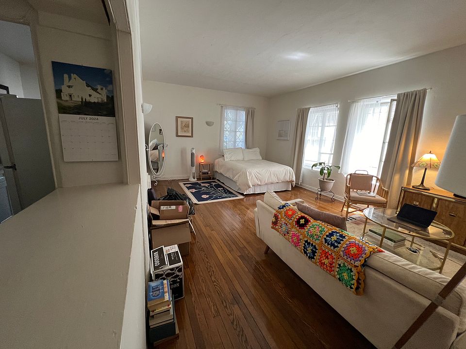 1st image of 6626 Franklin Ave APT 118