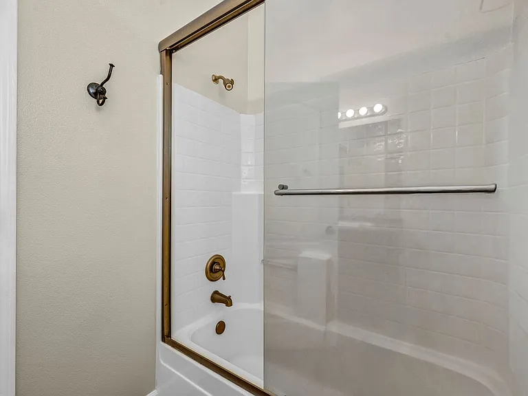 2425 Crooked Canyon Ct — Photo 51