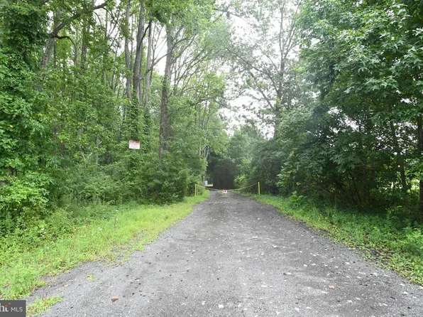 21 Orourke Dr, Hamilton, NJ 08691