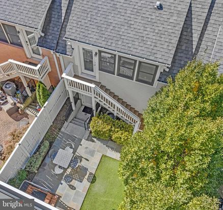 2102 Main Line Blvd, Alexandria, VA 22301